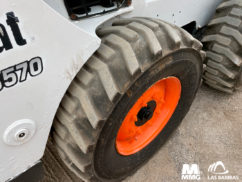 MINI CARGADOR BOBCAT MODELO S570 AÑO 2015 PRECIO S/, 48,100.00 Soles - Image 14