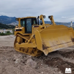 Tractor bulldozer caterpillar modelo d8-t 2006 Precio S/. 151,700.00