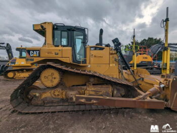 Tractor bulldozer caterpillar modelo d6-t 2014 Precio S/. 222,000.00 Soles