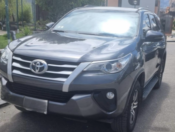 TOYOTA MODELO FORTUNER 4X4 AÑO 2021 PRECIO S/.100,000.00 - Image 4