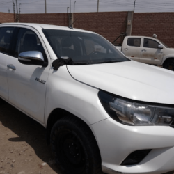 TOYOTA MODELO HILUX SR AÑO 2016 PRECIO S/.64,000.00
