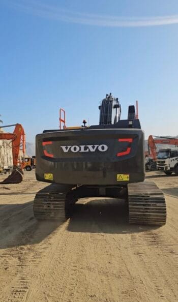 EXCAVADORA MARCA VOLVO MODELO EC300-EL AÑO 2018 PRECIO S/. 340,000.00 Soles - Image 9