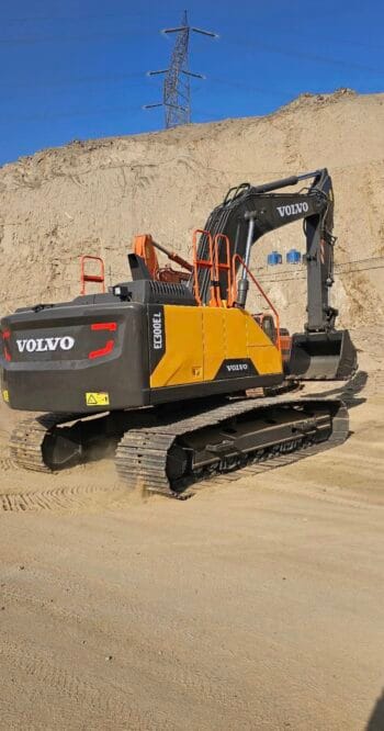 EXCAVADORA MARCA VOLVO MODELO EC300-EL AÑO 2018 PRECIO S/. 340,000.00 Soles - Image 6